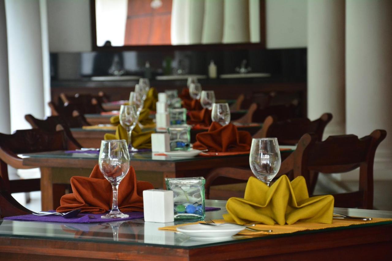 The Heritage Hotel Galle Fort Exterior photo